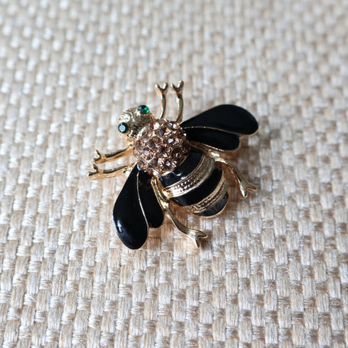 Gold & Black Fly