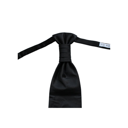 Black Solid Ruche Cravat & Pocket Square Set